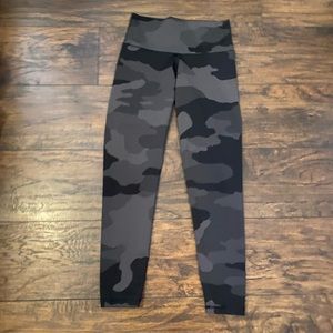 Aerie Camo Leggings
